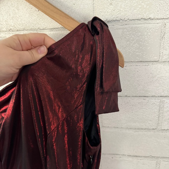 JASAMBAC Red & Black Shimmer One Shoulder Dress - Picture 4 of 8